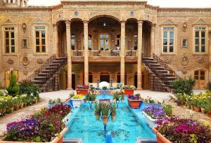 بنای قدیمی